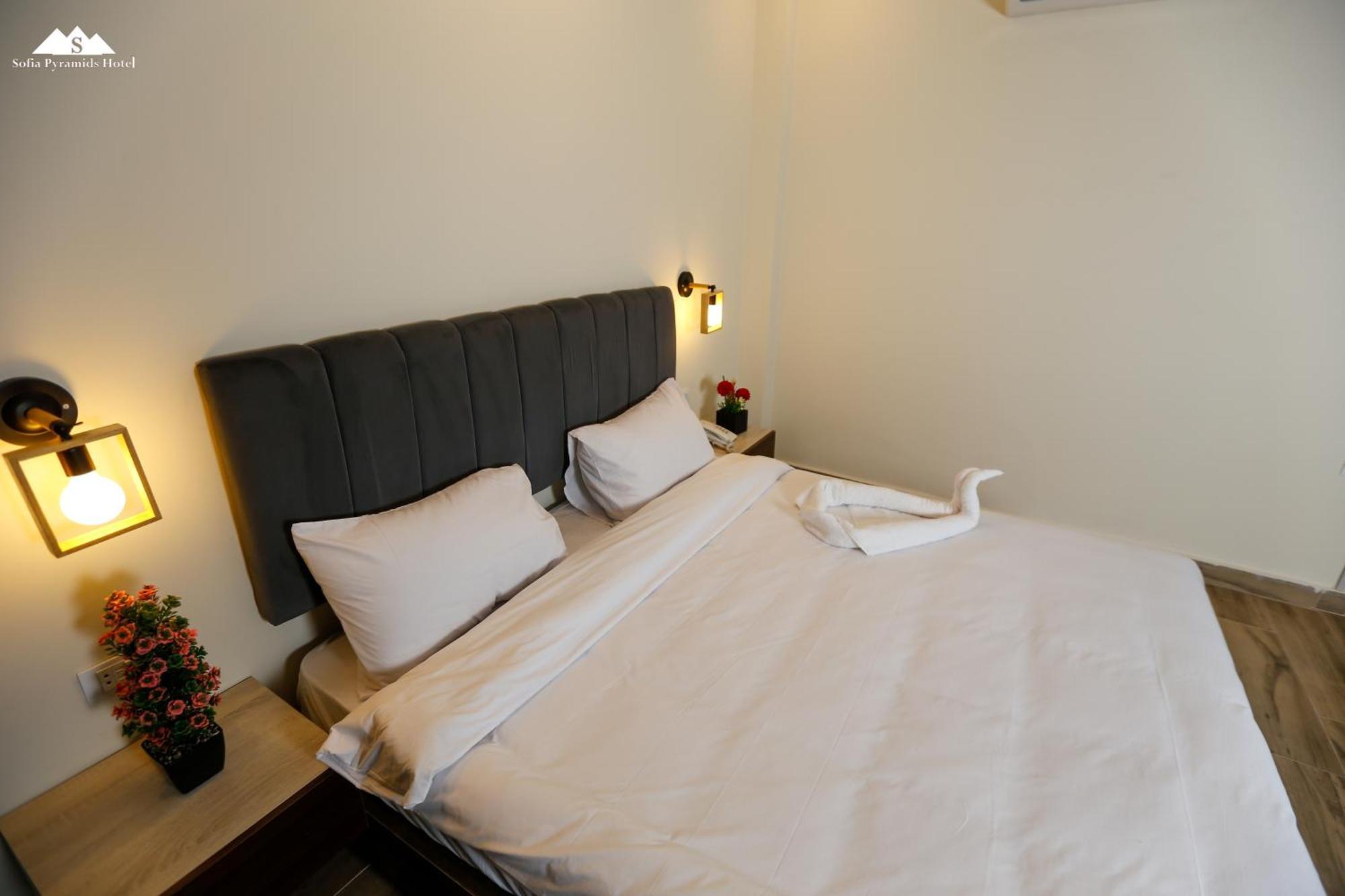 Sofia Pyramids Hotel Kafret el-Gabal Kültér fotó