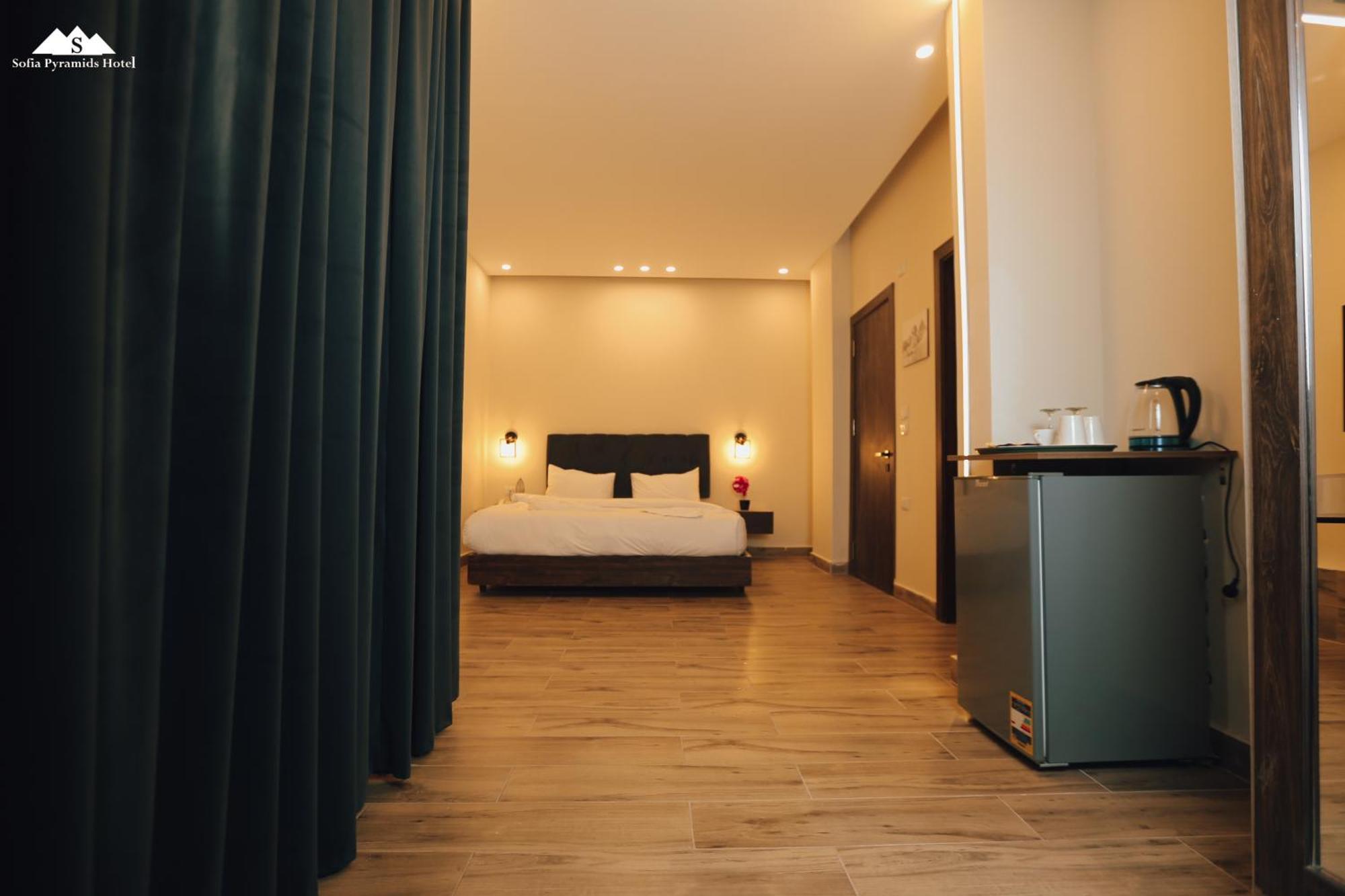 Sofia Pyramids Hotel Kafret el-Gabal Kültér fotó